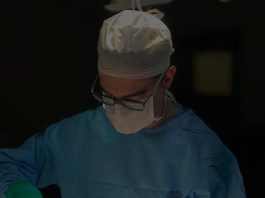 Cirurgia realizada com estrutura hospitalar e segurança